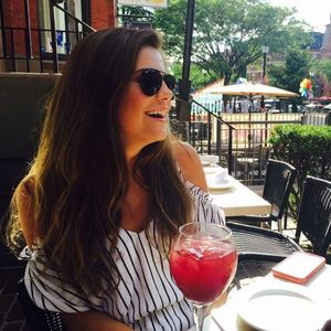 Meet your Posher, Eliza